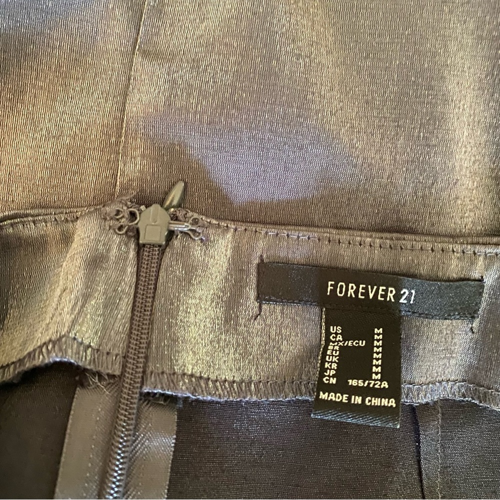 Metallic High Rise Mini Skirt - Picture 7 of 7